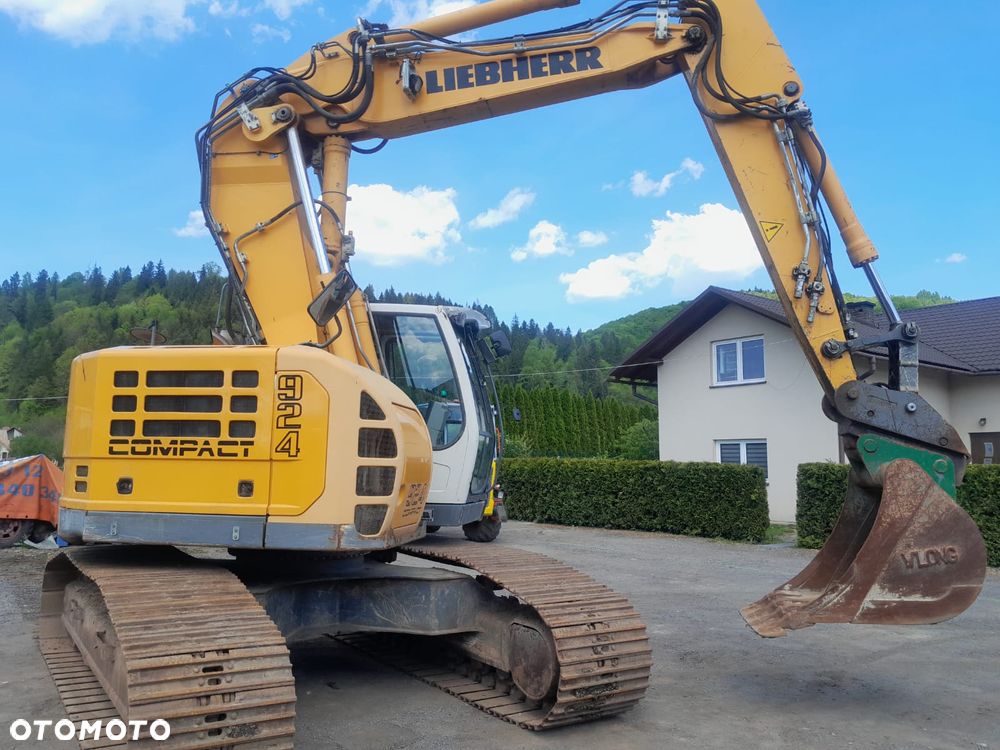Liebherr R924 Litronic Compact, ramię 3x łamane, Klima, bez DPF - 22