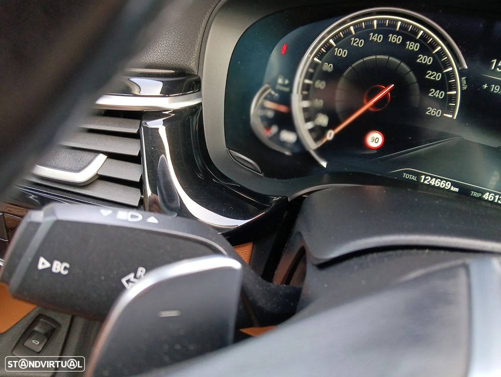 BMW 530 d Line Sport Auto - 34