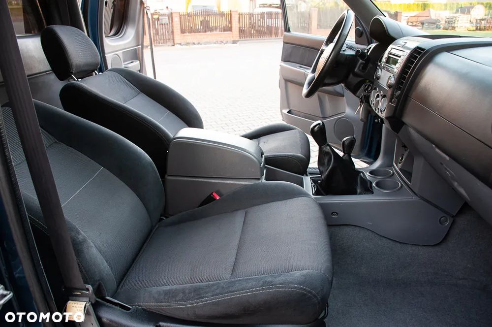 Ford Ranger XLT - 25