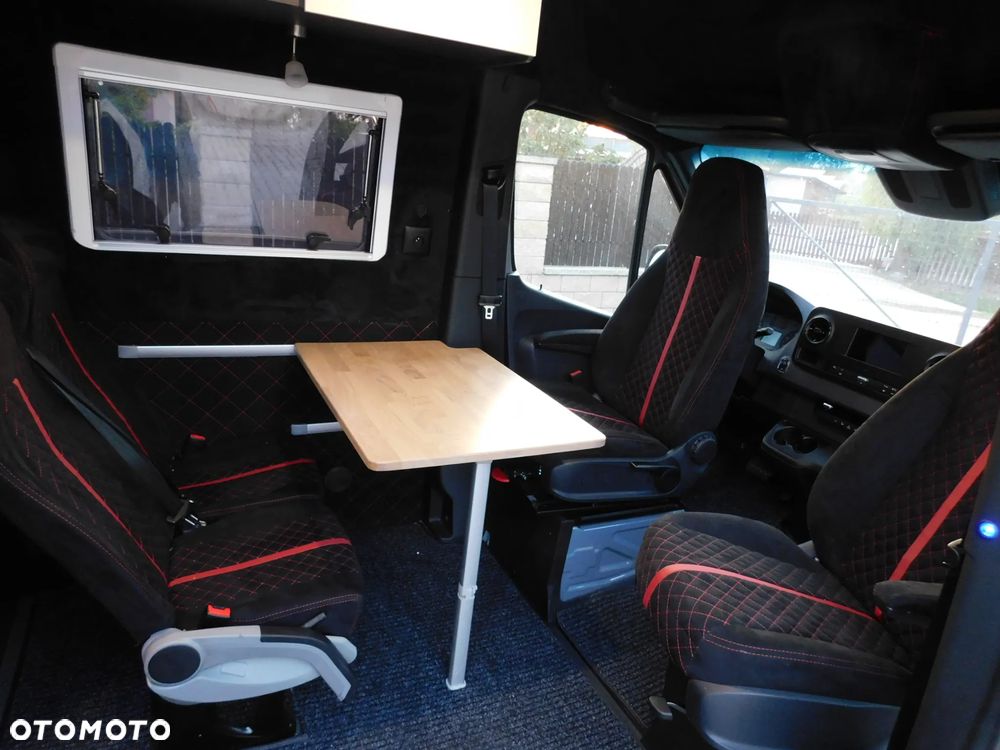 Mercedes-Benz Sprinter Campervan Kamper Automat 5 os Klima  FV23% - 7