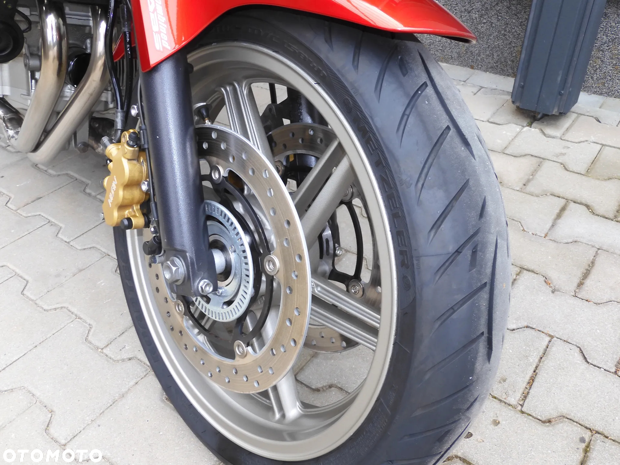Honda CBF - 4