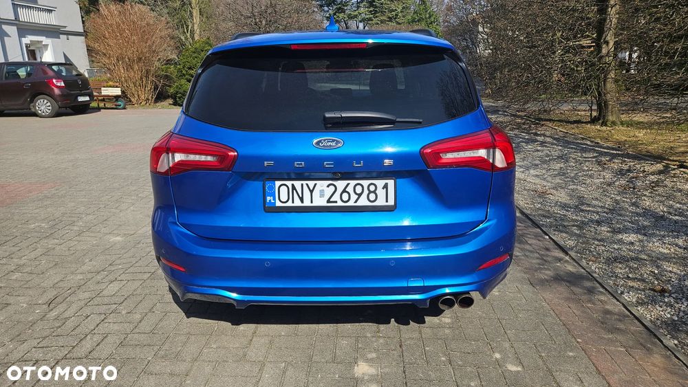 Ford Focus 1.5 EcoBoost Titanium ASS - 9