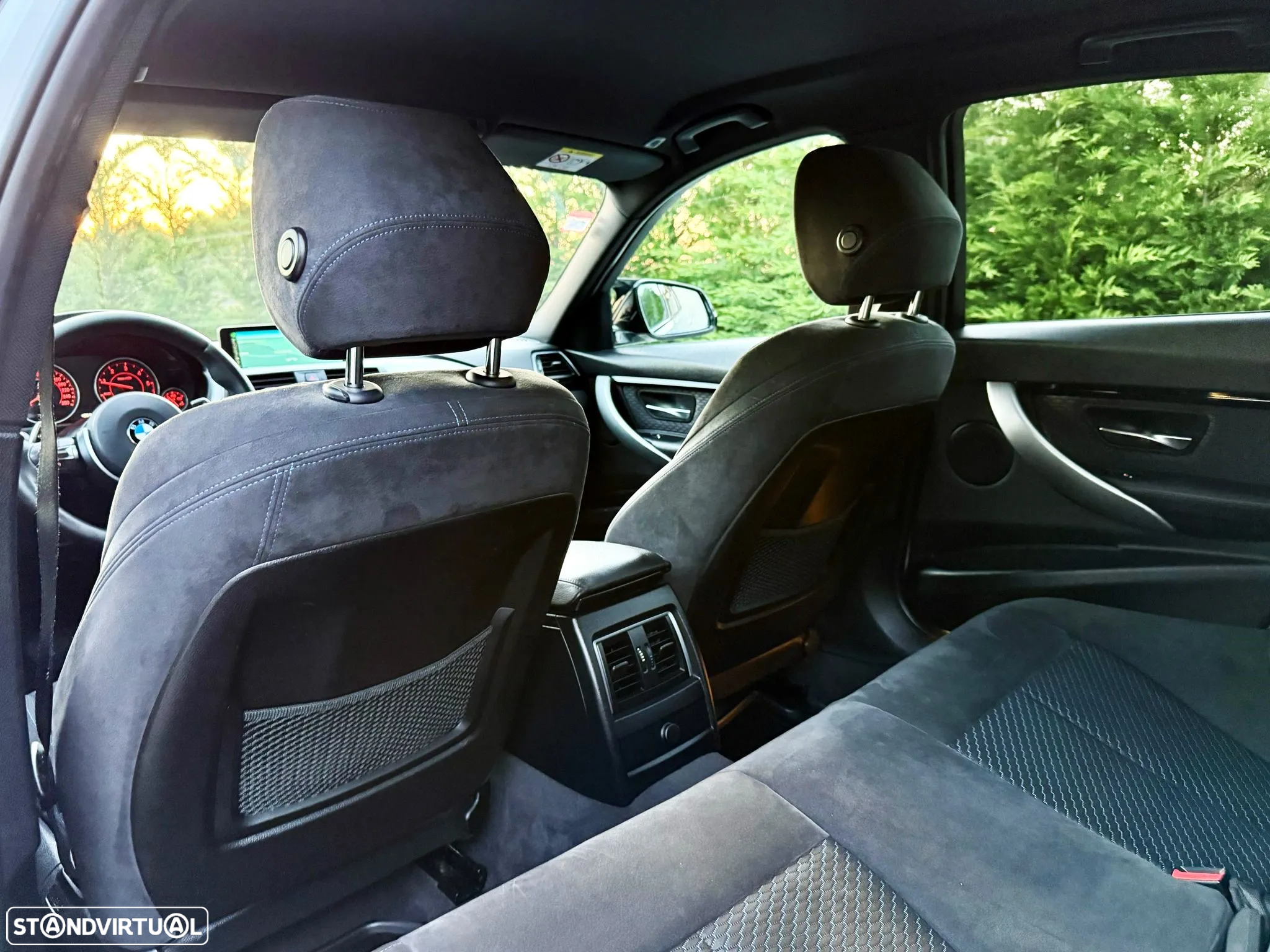 BMW 320 d Pack M Auto - 28