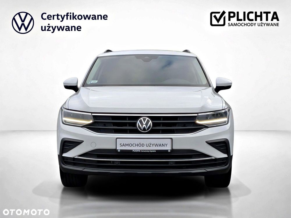 Volkswagen Tiguan 2.0 TDI SCR 4Mot Life DSG - 9