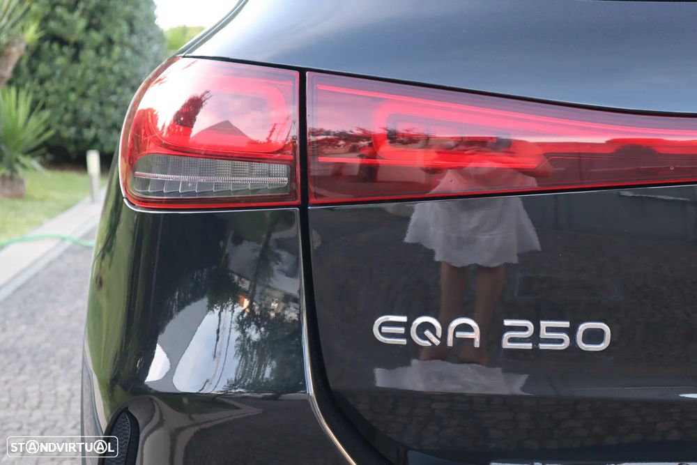 Mercedes-Benz EQA 250 AMG Line - 8
