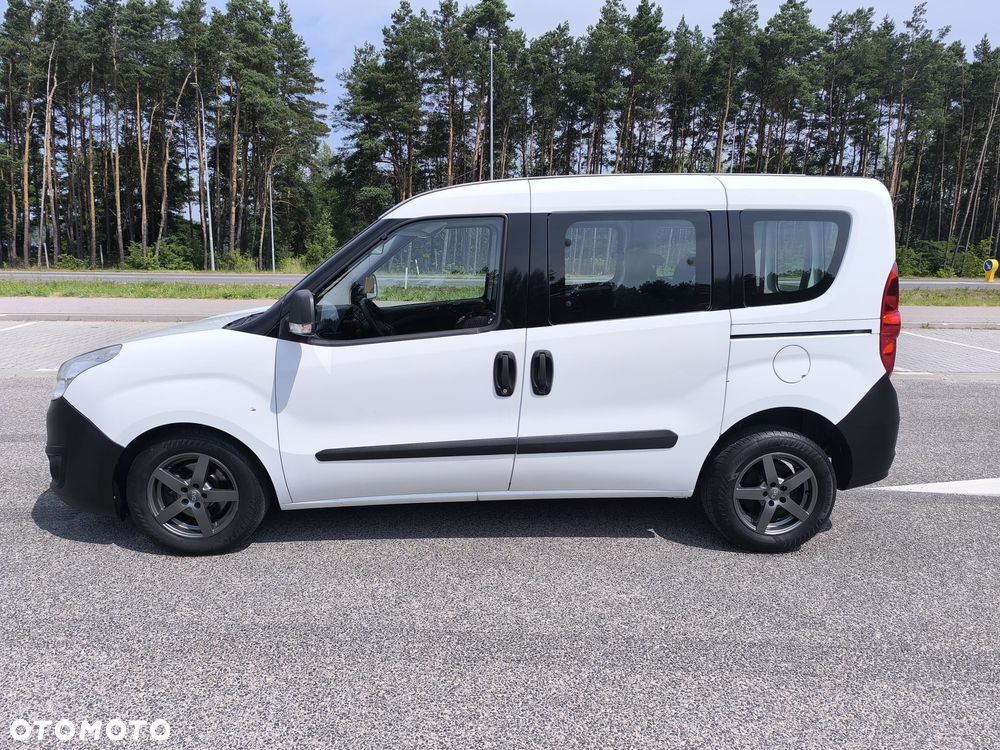 Opel Combo 1.6 CDTI Cosmo - 8