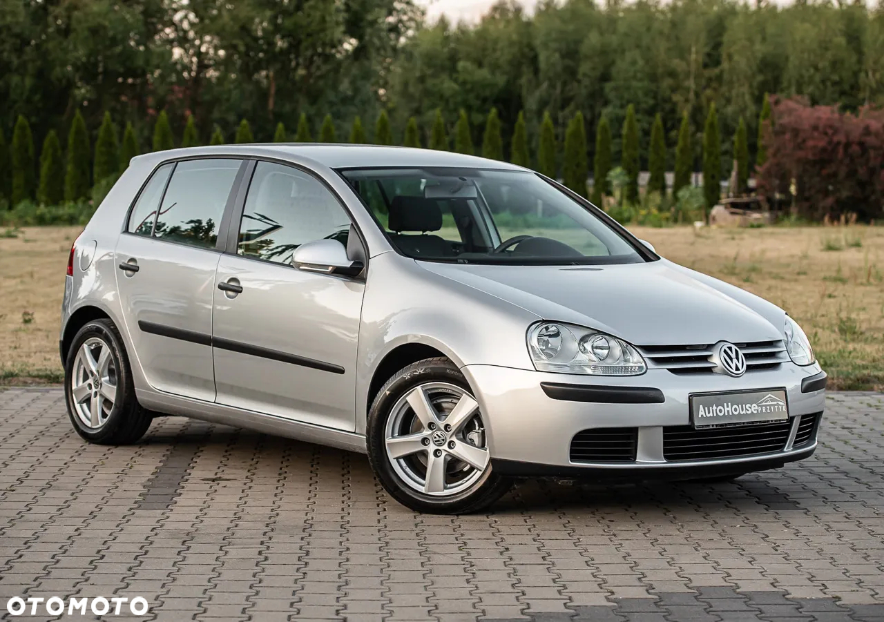Volkswagen Golf - 2