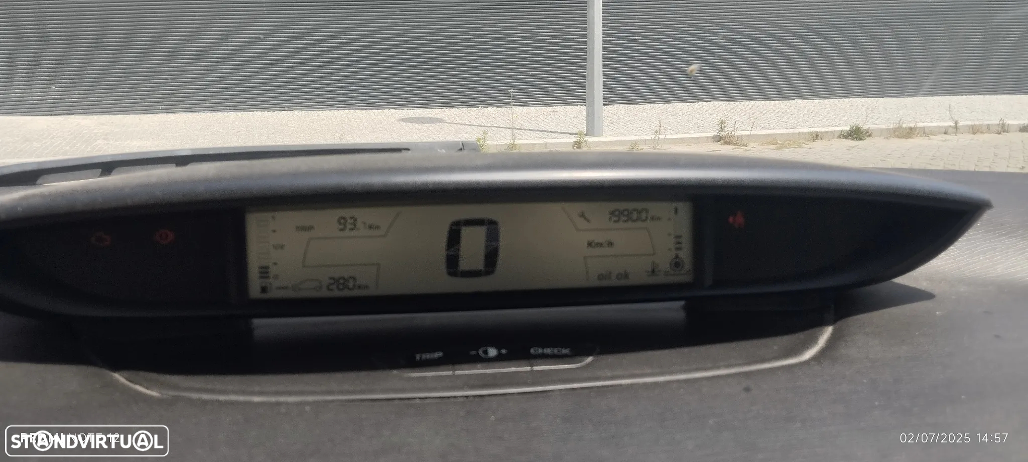 Citroën C4 1.6 HDi Business - 6
