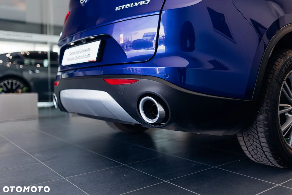 Alfa Romeo Stelvio 2.0 Turbo Q4 - 15