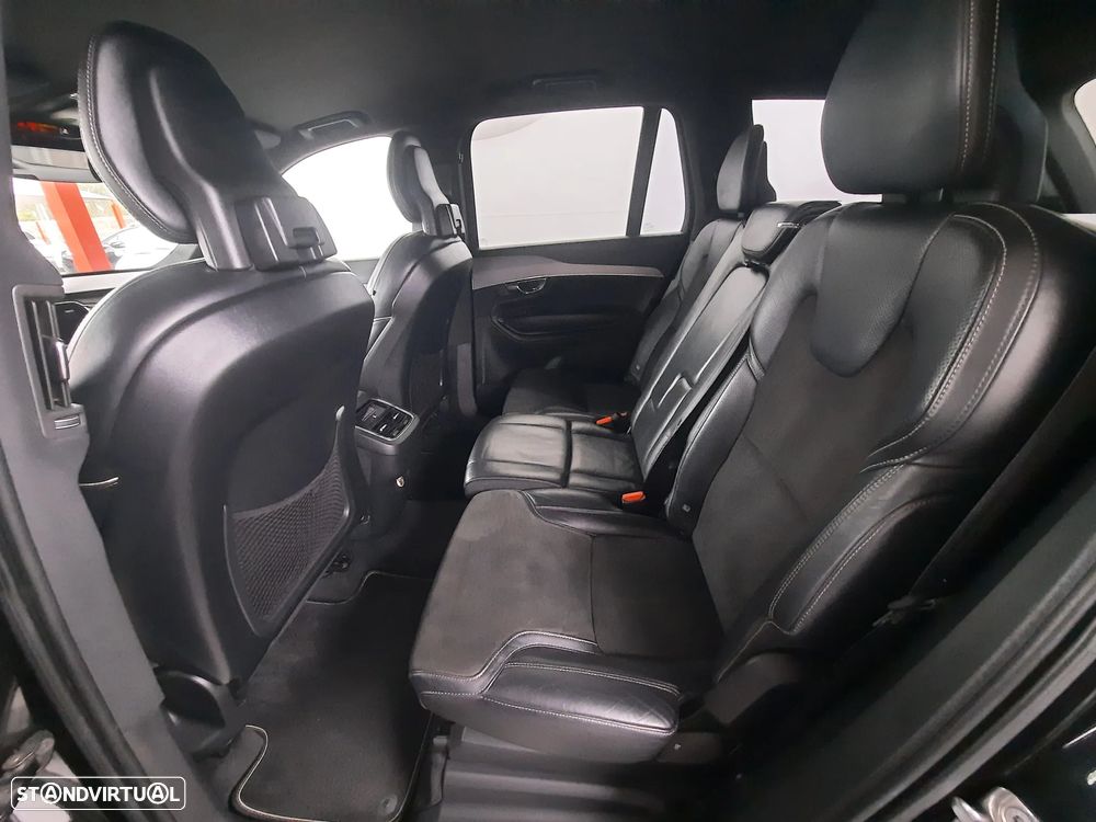 Volvo XC 90 2.0 D4 R-Design - 32