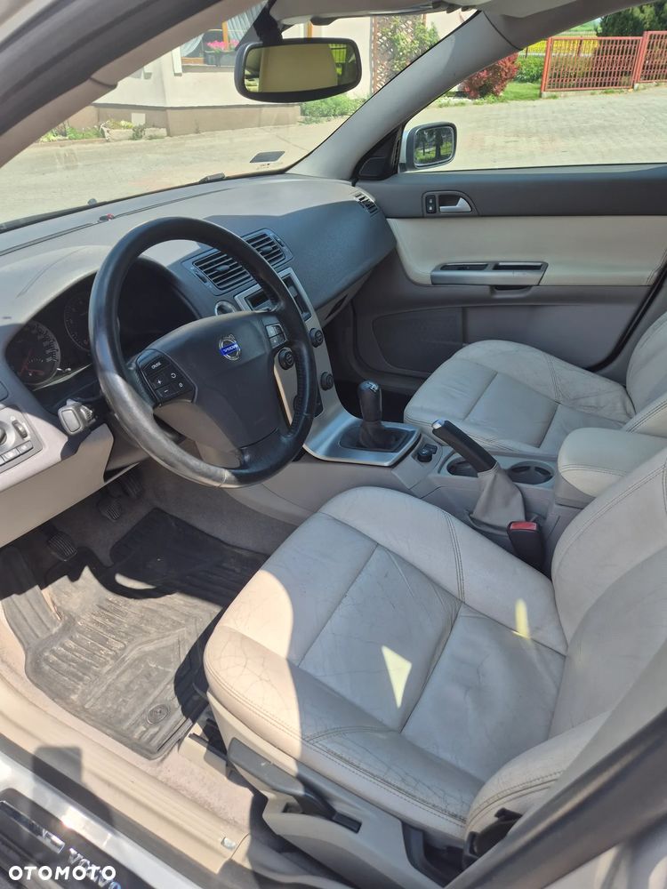 Volvo S40 T5 AWD Momentum - 7
