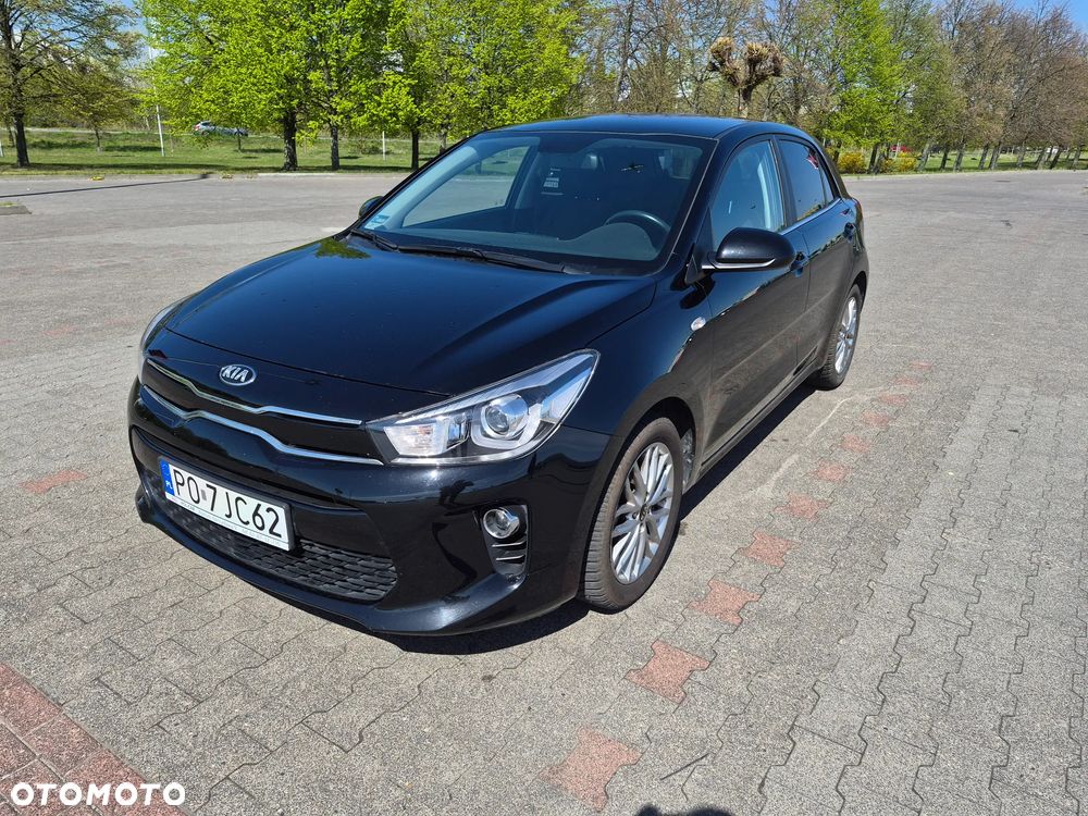 Kia Rio 1.2 L - 10