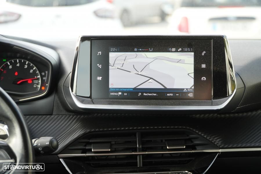 Peugeot 2008 1.2 PureTech Allure Pack EAT8 - 9