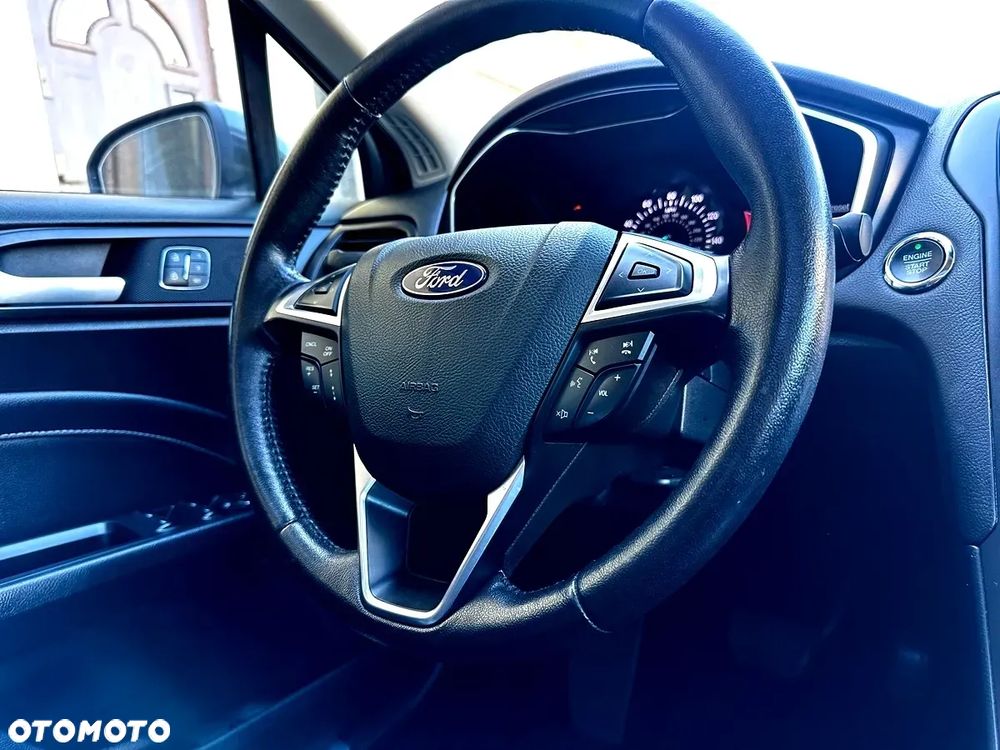 Ford Mondeo 2.0 EcoBoost Titanium - 20