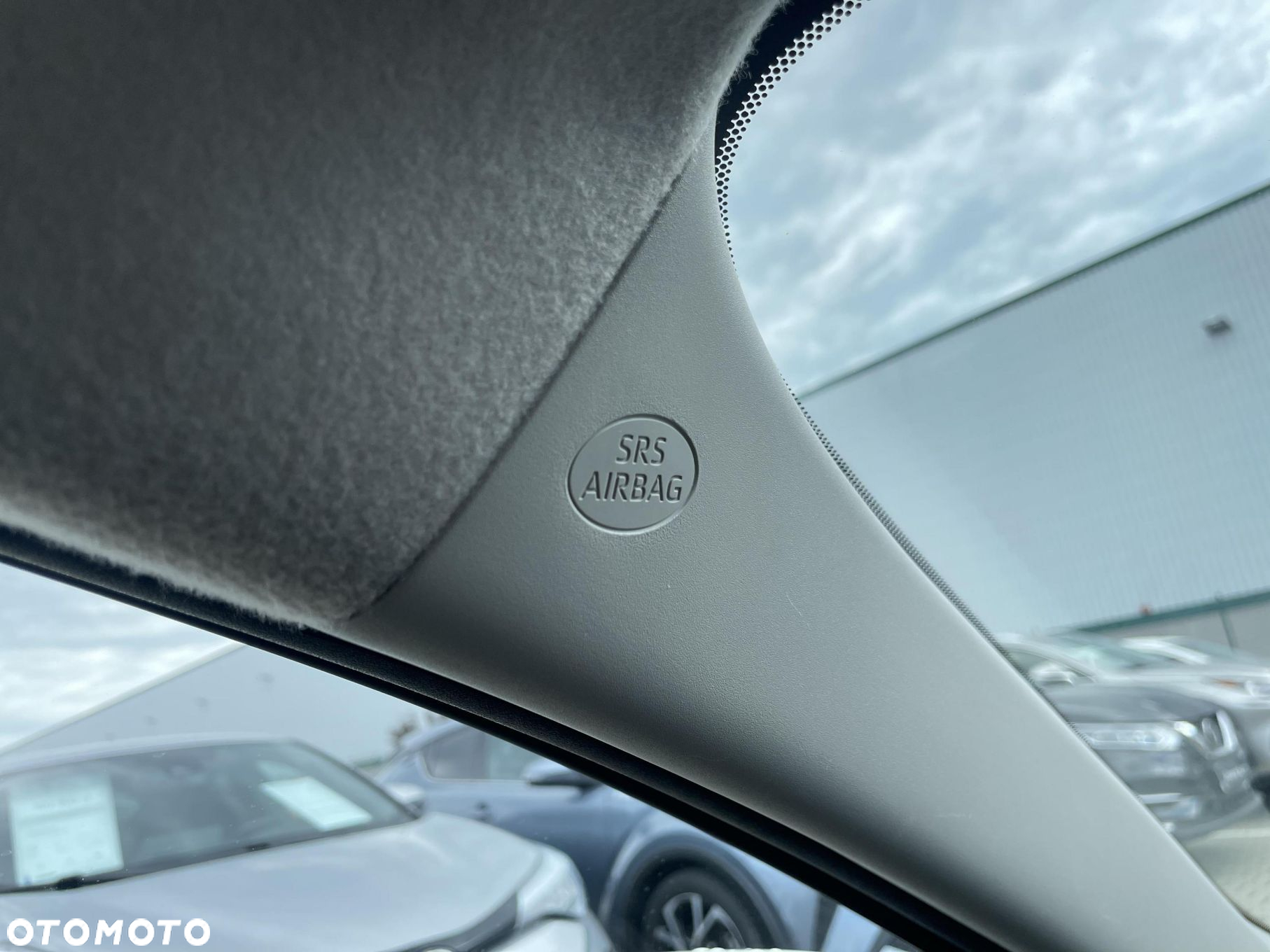 Toyota Yaris - 25