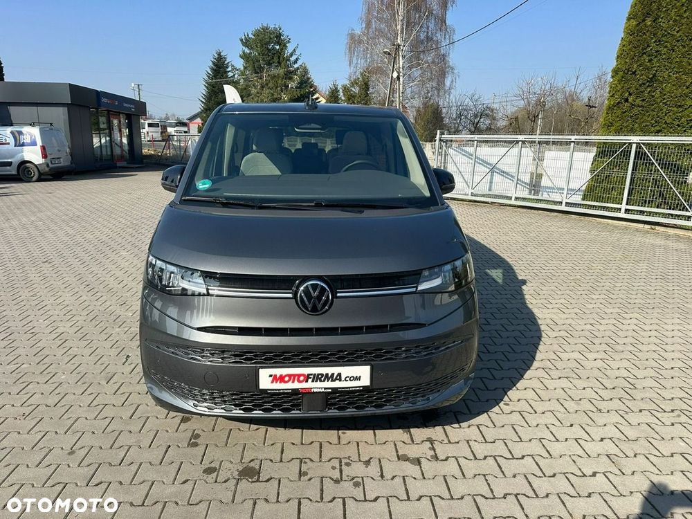 Volkswagen Multivan - 12