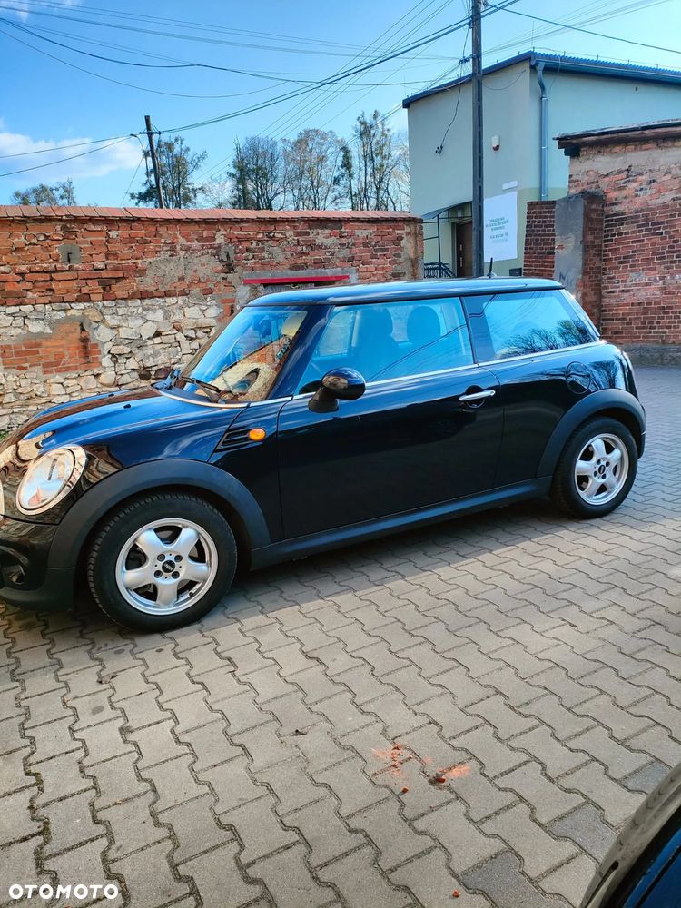 MINI Cooper Standard - 5