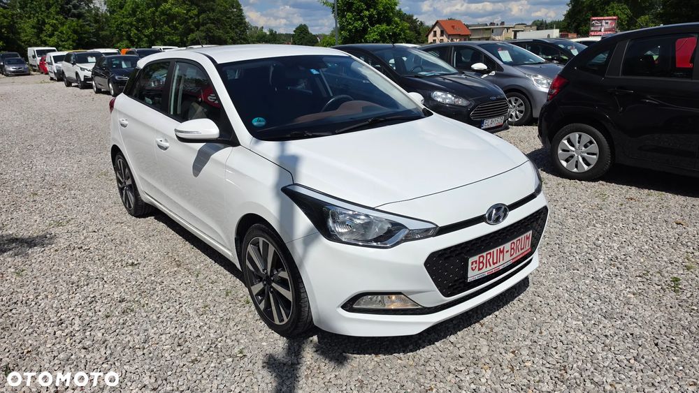 Hyundai i20 1.4 Automatik Trend - 9