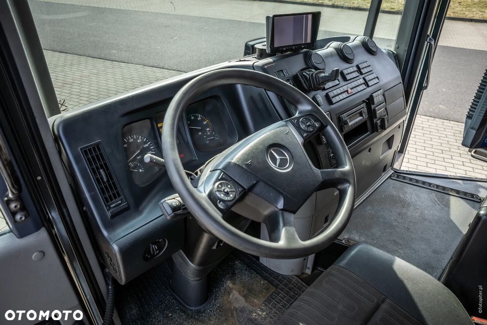 Mercedes-Benz Econic - 13