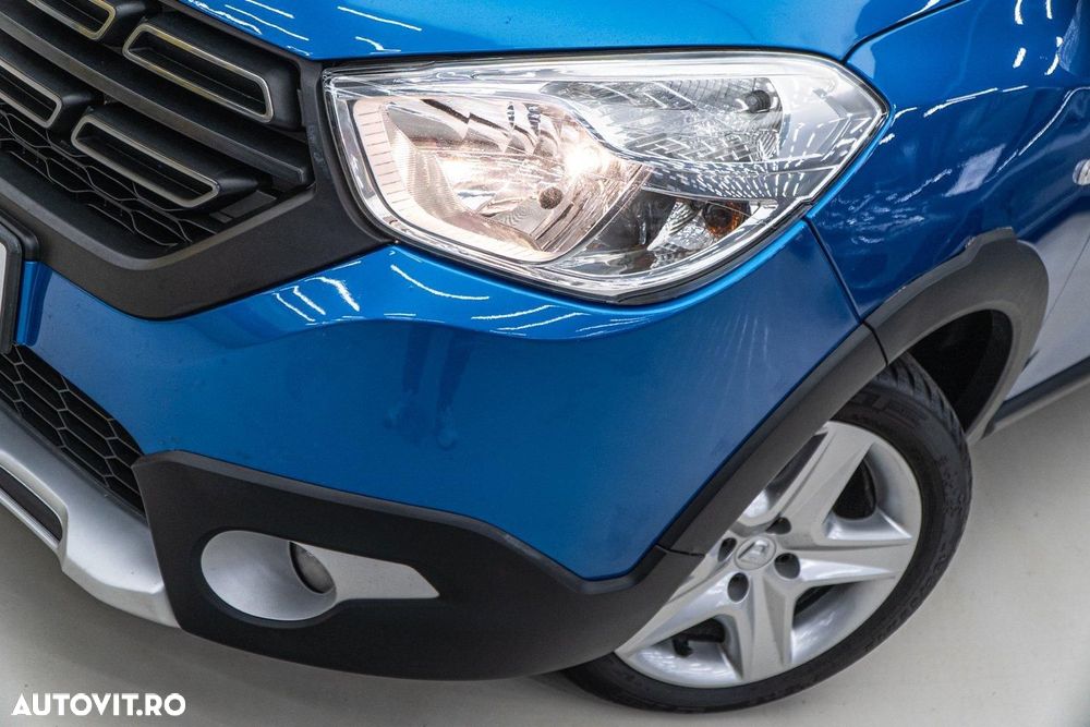 Dacia Lodgy 1.5 dCi Stepway - 36