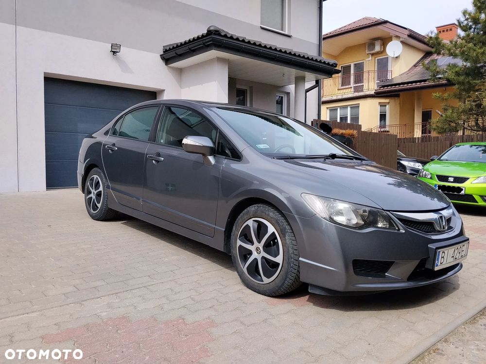 Honda Civic 1.8 Comfort - 2