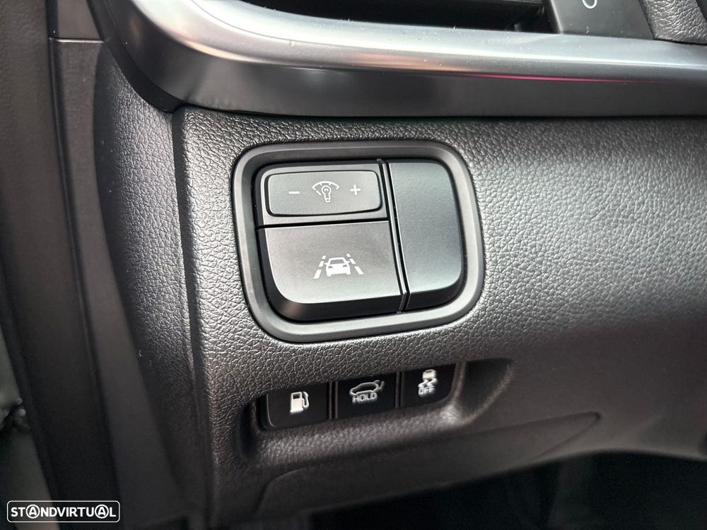 Kia Optima SW 2.0 CVVT PHEV - 16