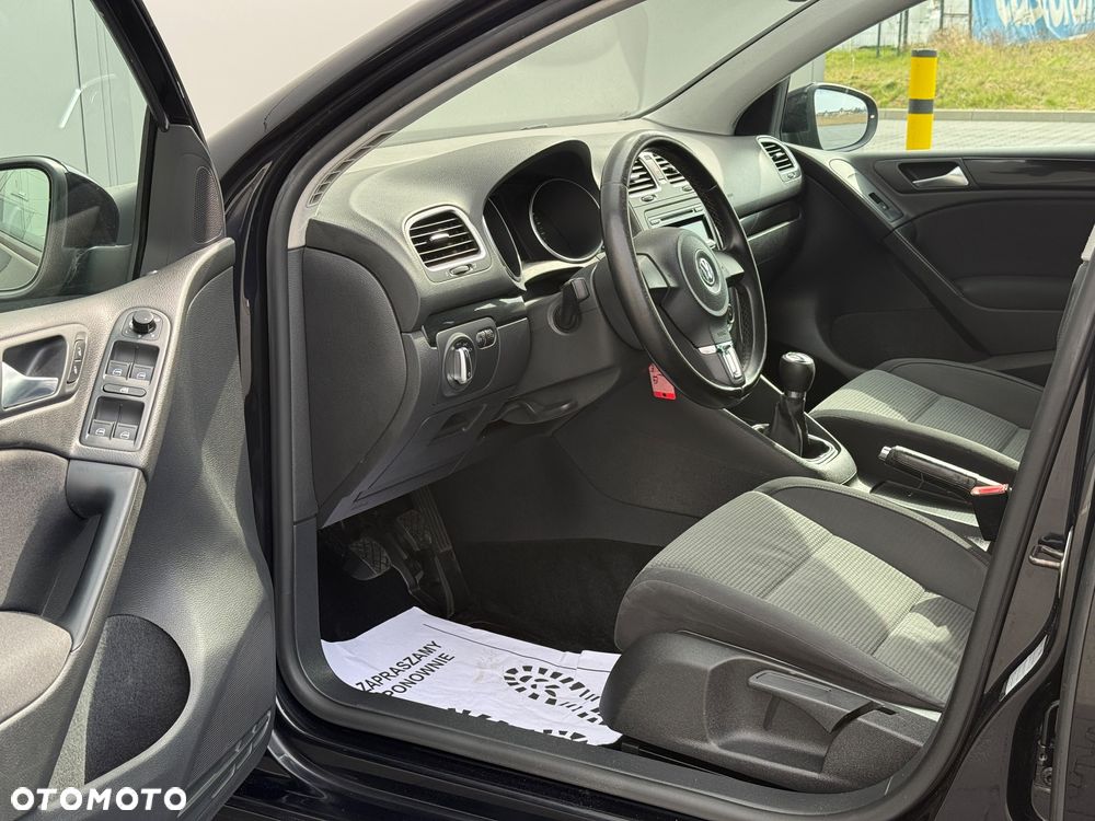Volkswagen Golf 2.0 TDI Comfortline - 11
