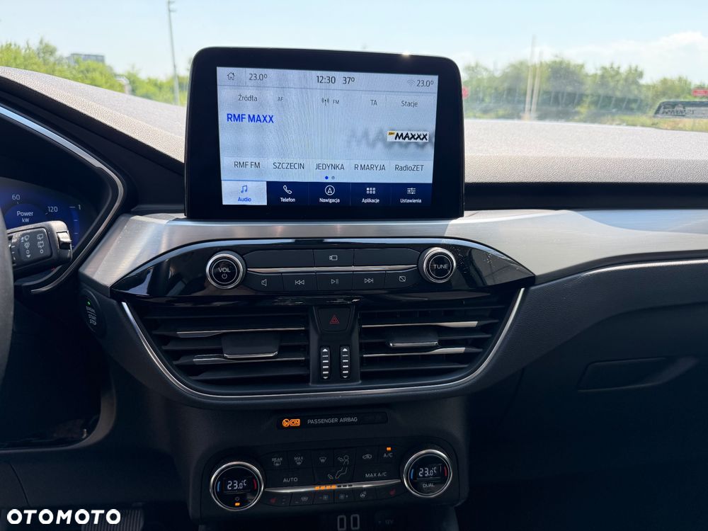 Ford Kuga 2.5 FHEV FWD Titanium X - 14