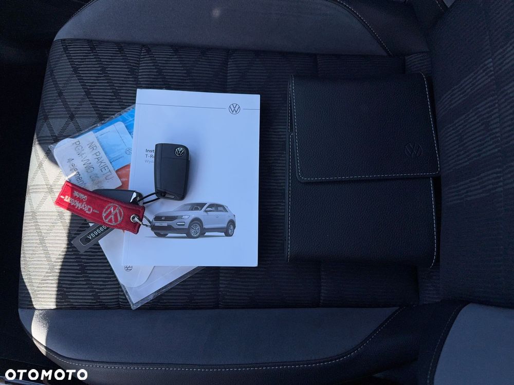 Volkswagen T-Roc - 28