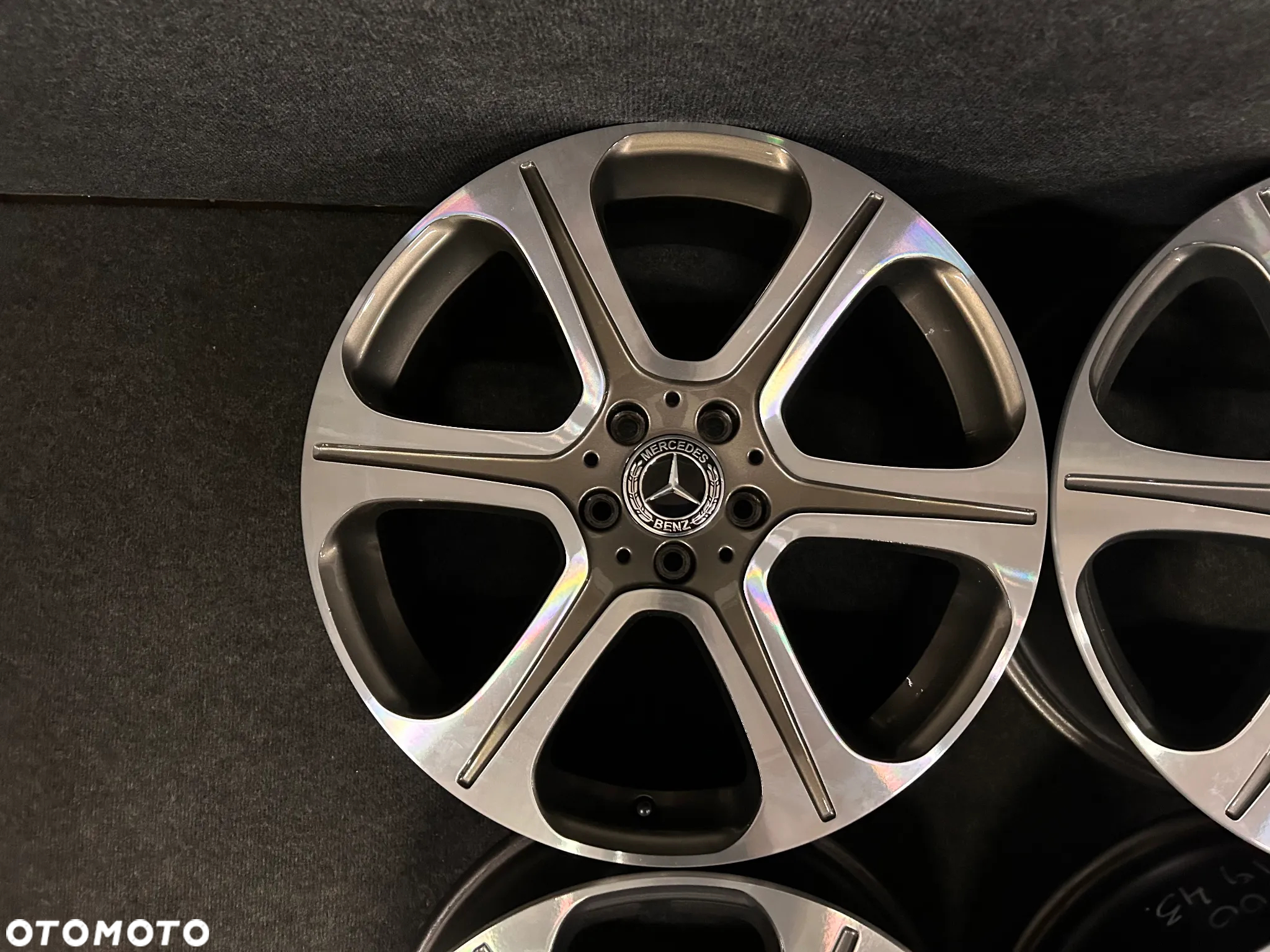 Alufelgi Mercedes E-Klasa W213, W212, C-Klasa W205, W204, V-Klasa 19 cali 5x112 4szt. Ładne z czujnikami! - 5