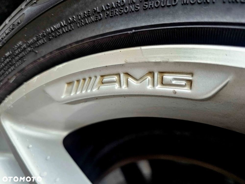 Mercedes-Benz Klasa C 180 T 7G-TRONIC AMG Line - 21