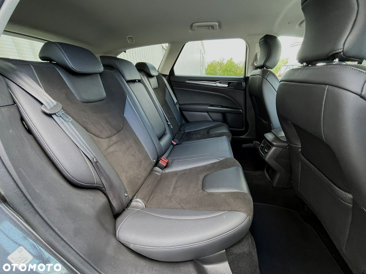 Ford Mondeo Turnier 2.0 Ti-VCT Hybrid Titanium - 26