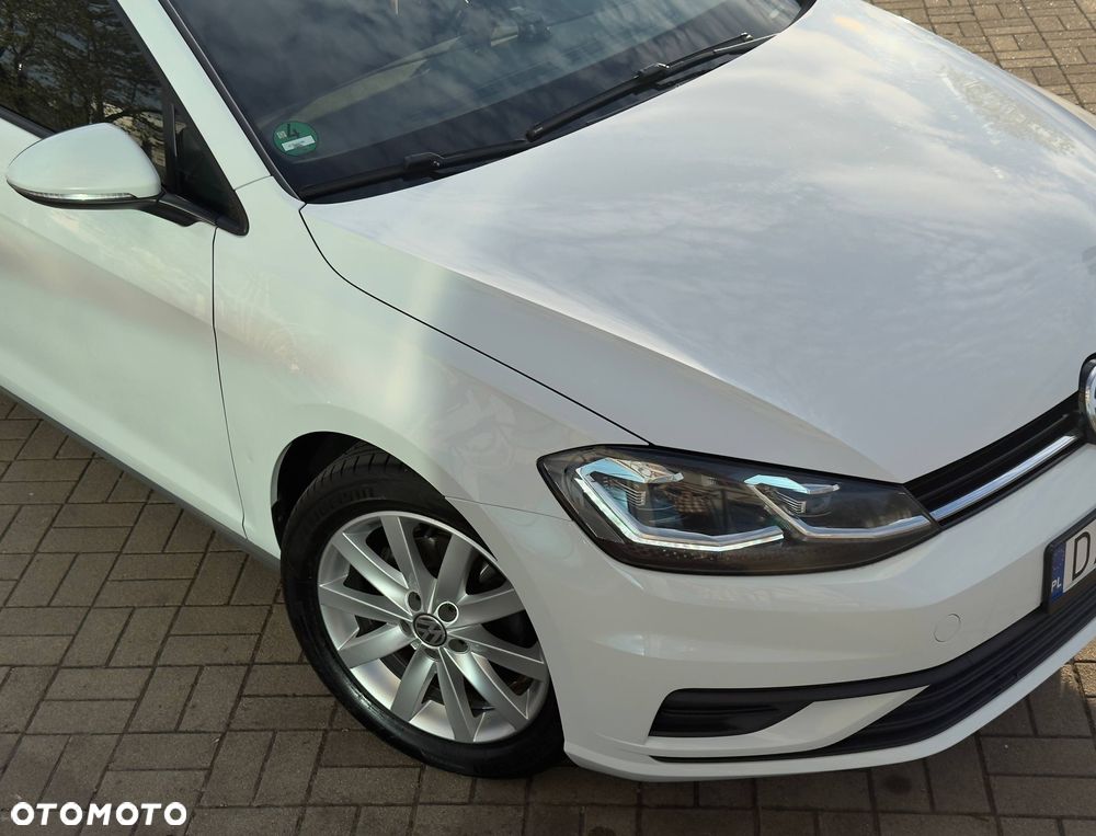 Volkswagen Golf 1.6 TDI (BlueMotion Technology) Comfortline - 4