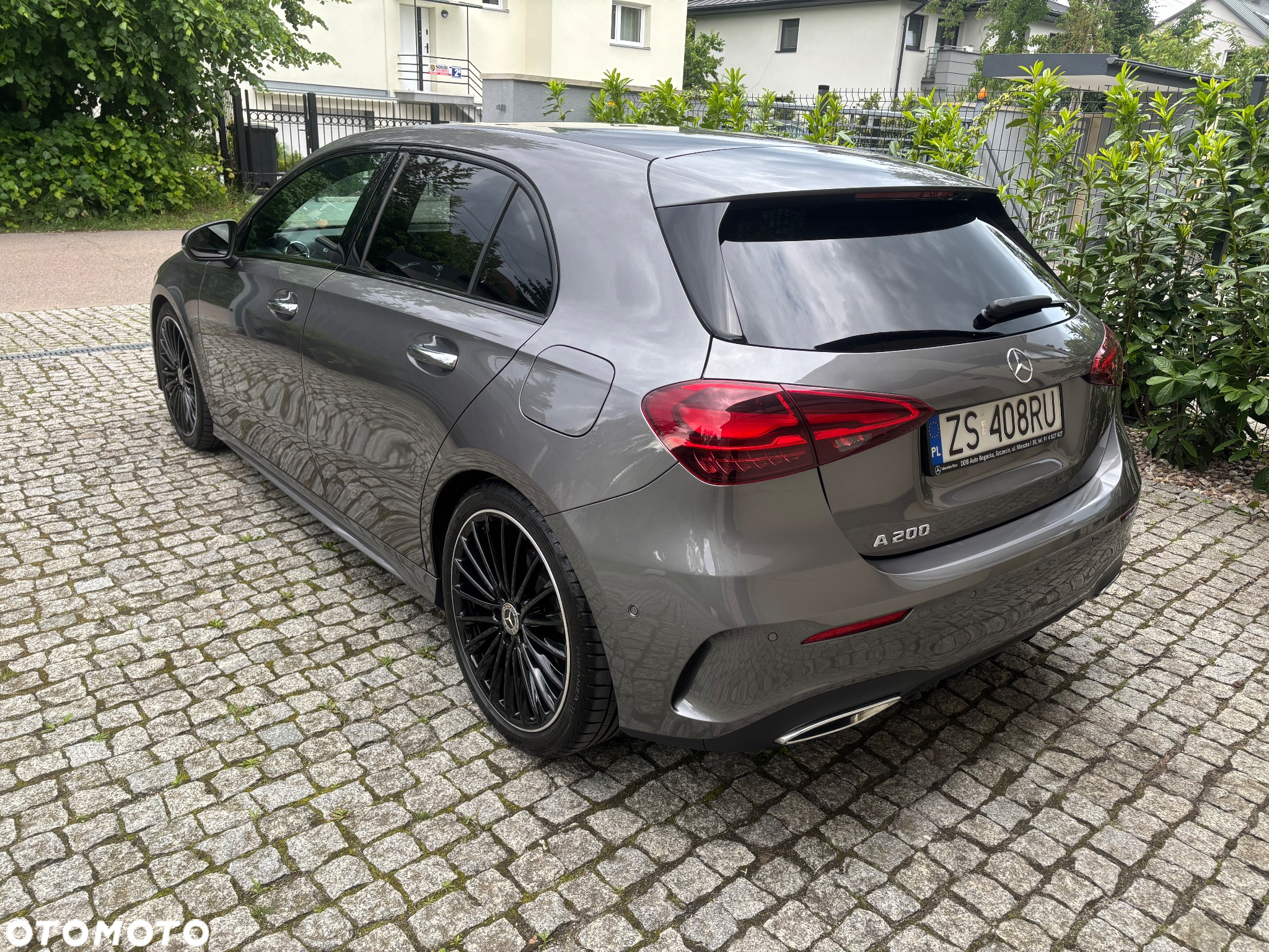 Mercedes-Benz Klasa A 200 AMG Line 7G-DCT - 4