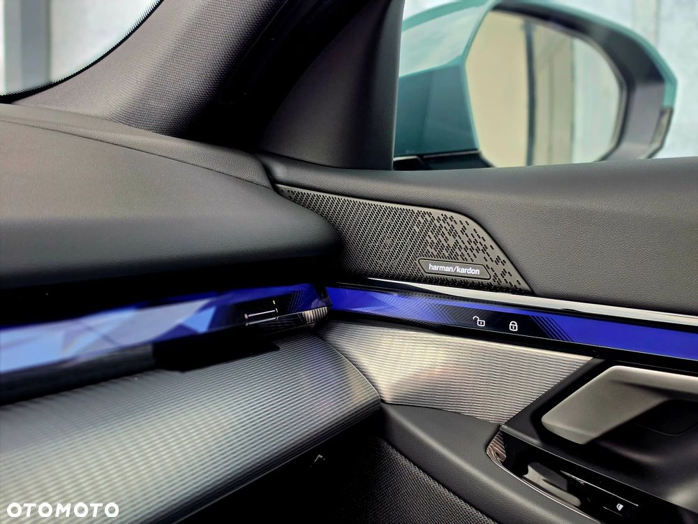 BMW Seria 5 520d mHEV M Sport - 28