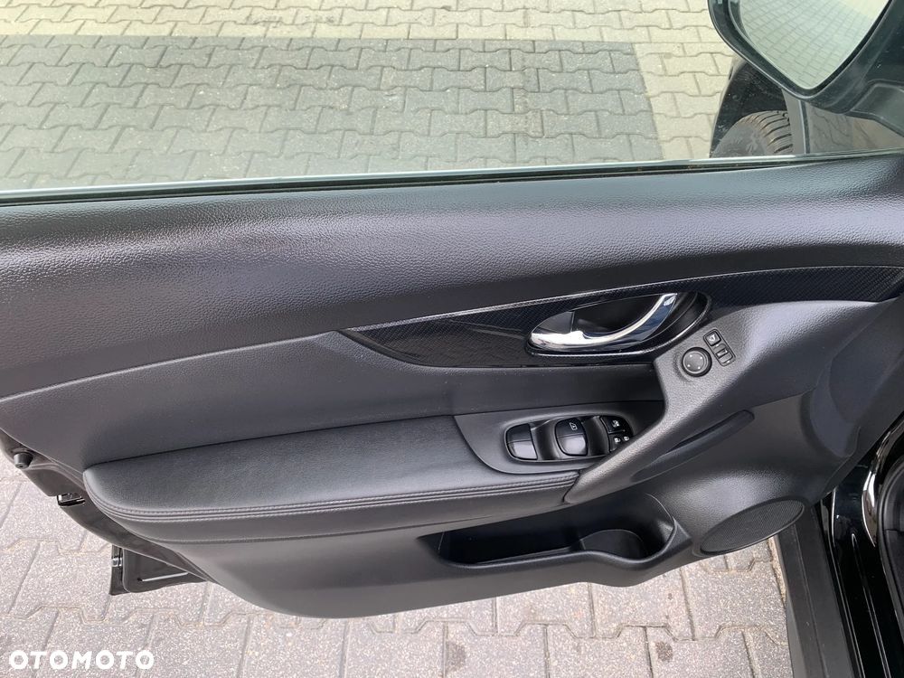 Nissan X-Trail 2.0 dCi ALL-MODE 4x4i Xtronic Acenta - 21