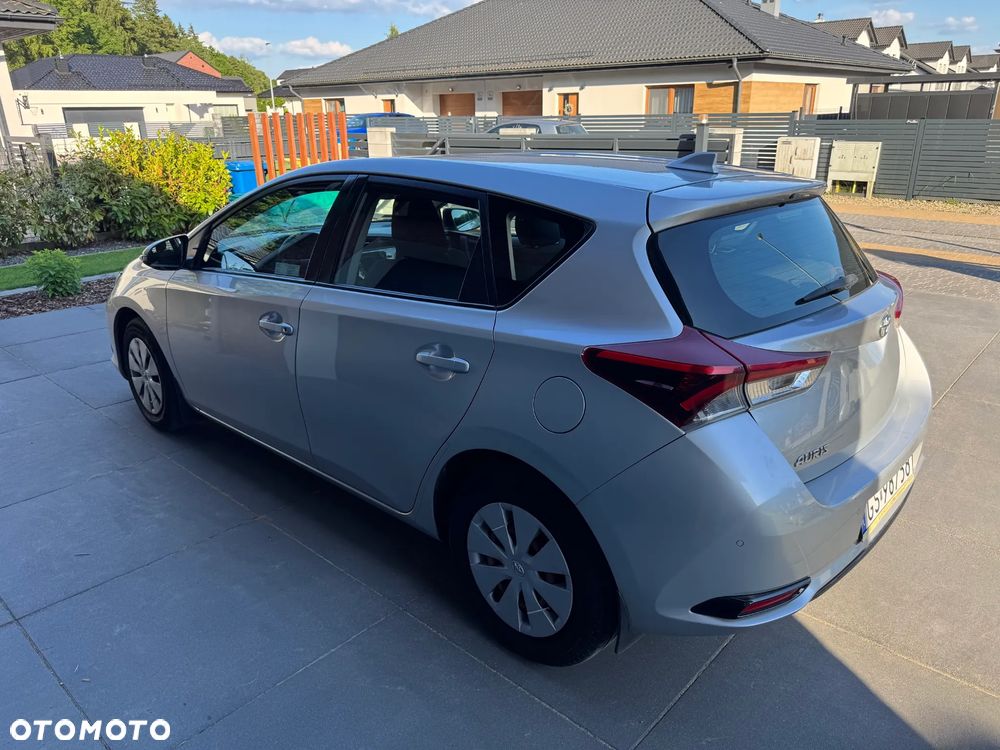 Toyota Auris 1.6 Active - 5