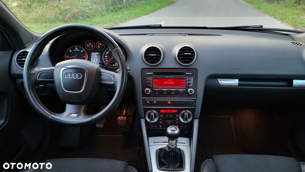Audi A3 Sportback 2.0 TDI quattro S line Sportpaket plus - 26