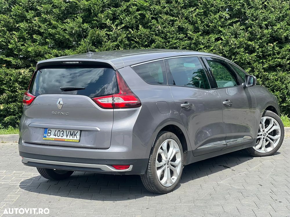 Renault Scenic - 5