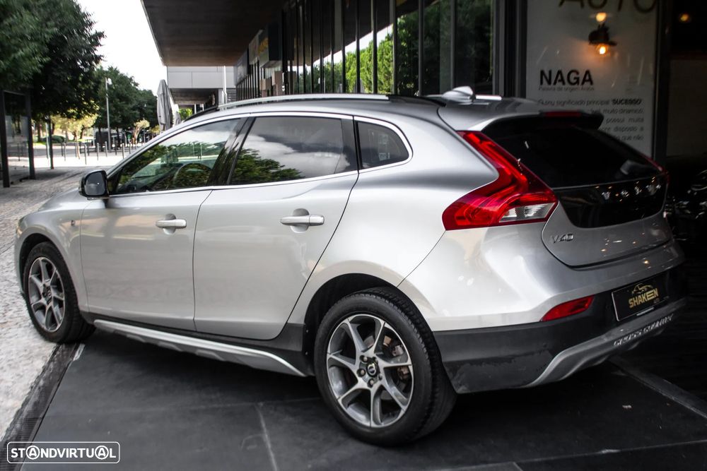 Volvo V40 Cross Country 2.0 D2 Volvo Ocean Race - 3