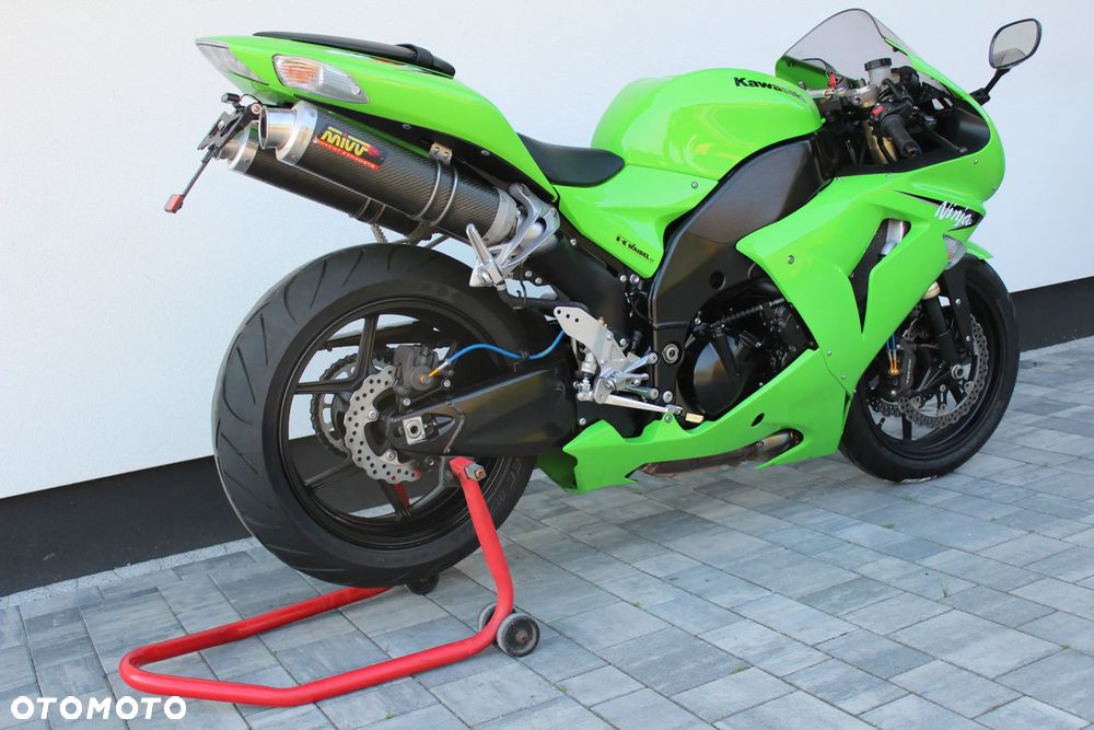 Kawasaki ZXR - 6
