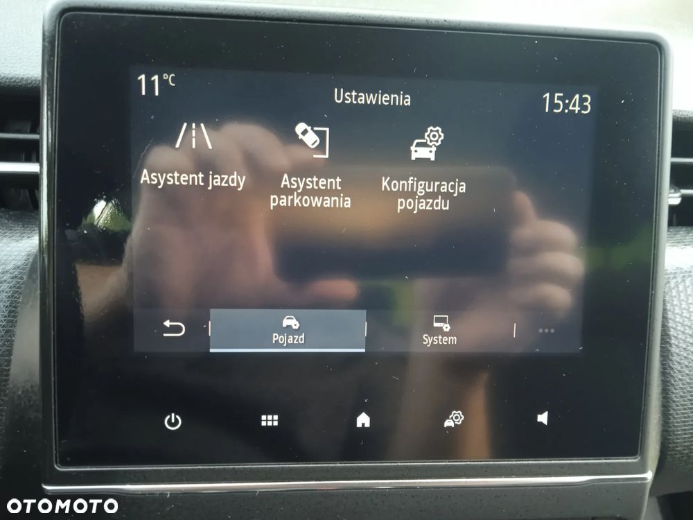 Renault Clio BLUE dCi 100 BUSINESS EDITION - 17