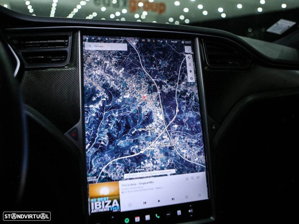 Tesla Model S 100D - 12