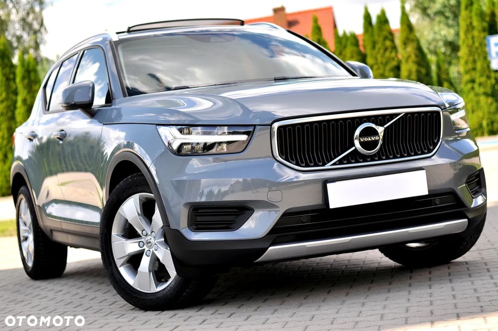 Volvo XC 40 T3 Momentum Pro - 1