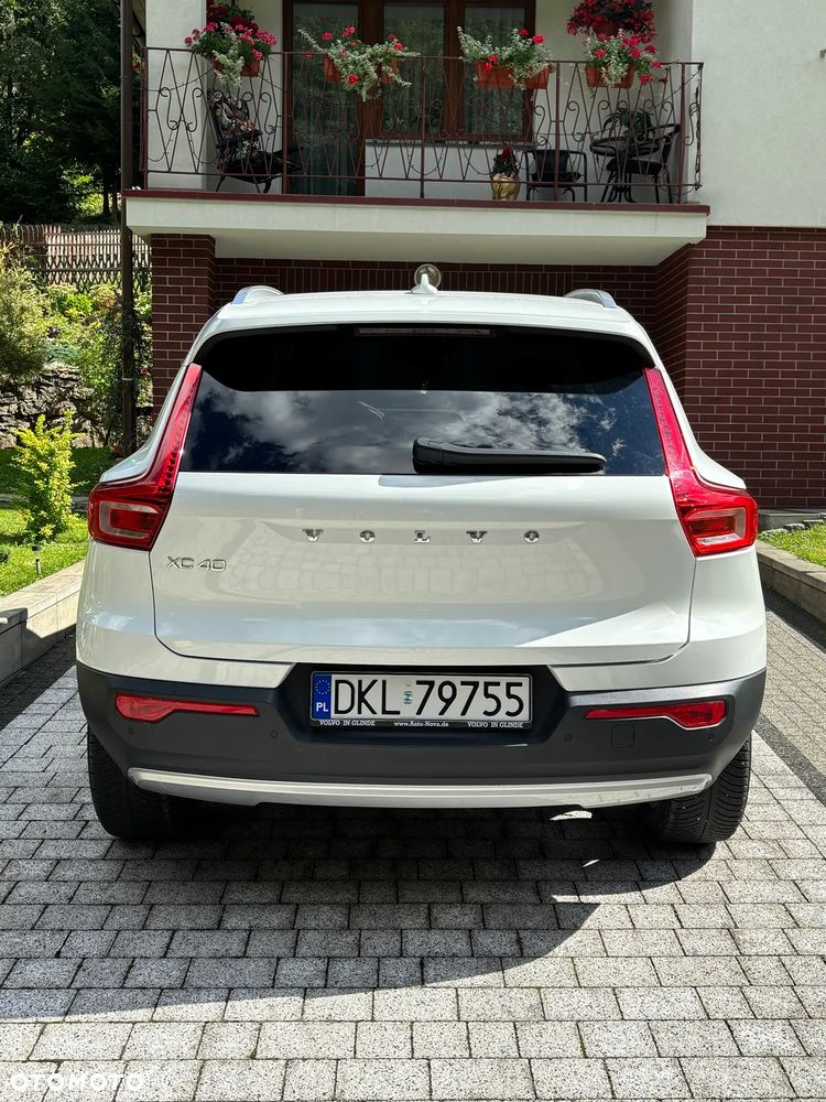 Volvo XC 40 - 5