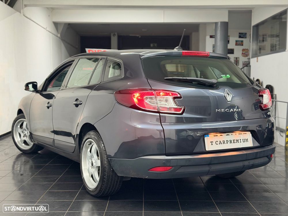 Renault Mégane Sport Tourer 1.5 dCi Dynamique S - 8