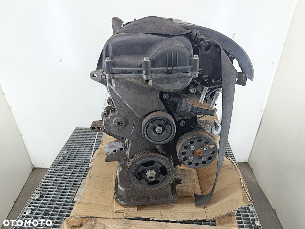 SILNIK HYUNDAI I30 I FL G4FA 1.4 16V - 4