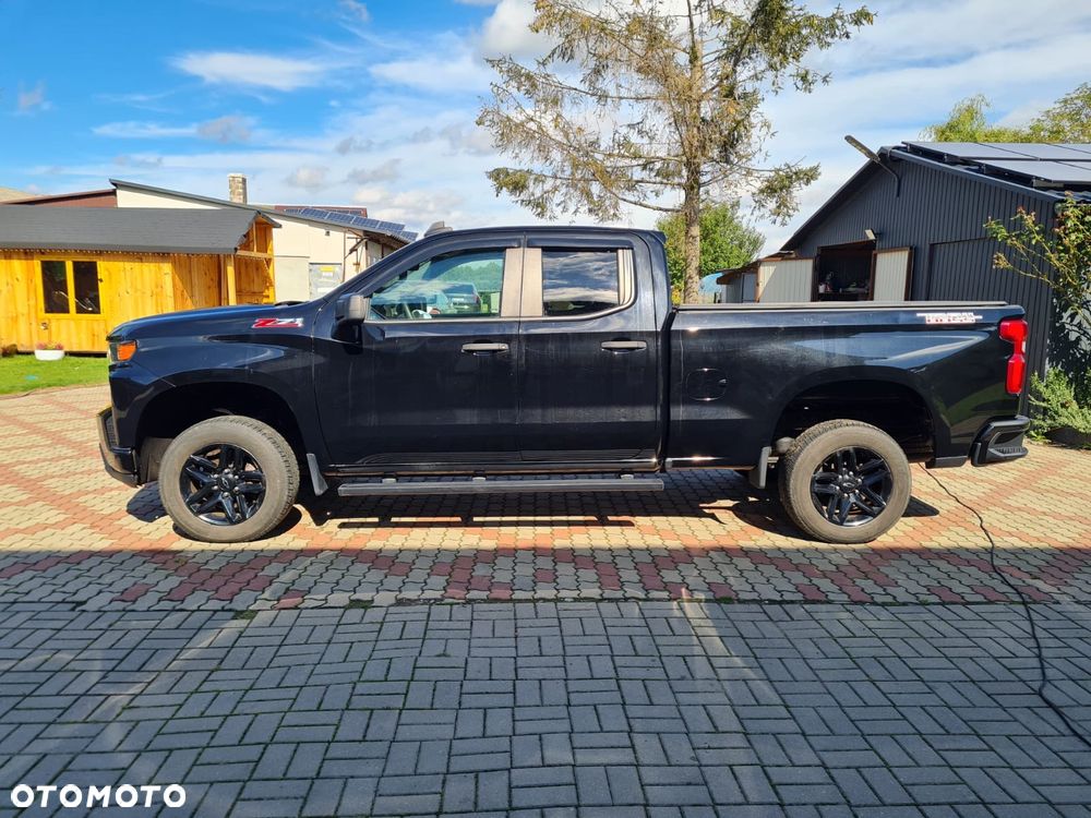 Chevrolet Silverado - 5