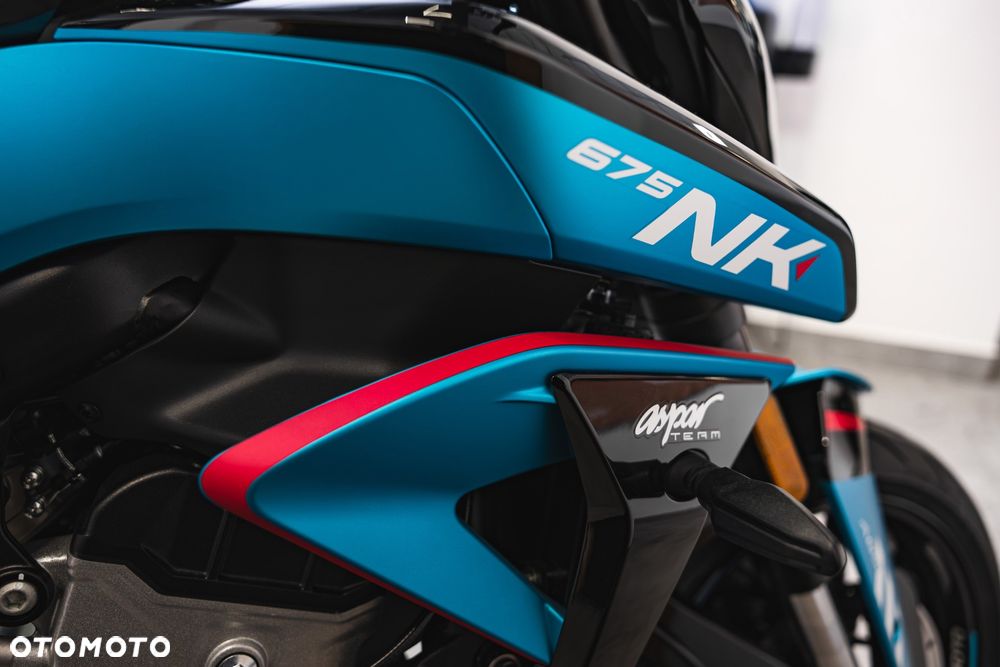 CFMoto NK - 11