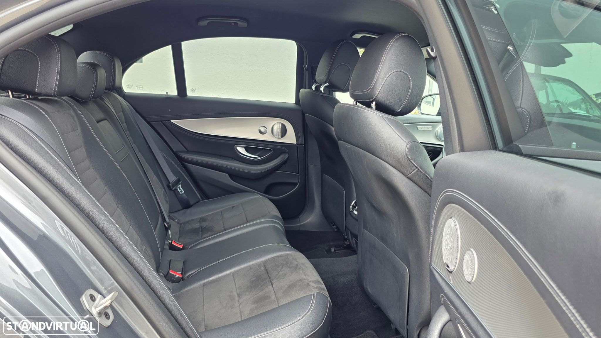 Mercedes-Benz E 350 e AMG - 14